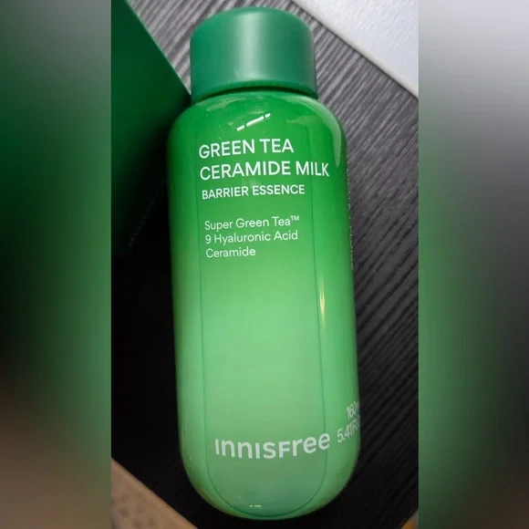 Innisfree Green Tea Ceramide Milk Toner - Refreshing Green - Picture 3 of 3